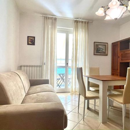 Sunset Boutique Apartment Marina di Massa Εξωτερικό φωτογραφία